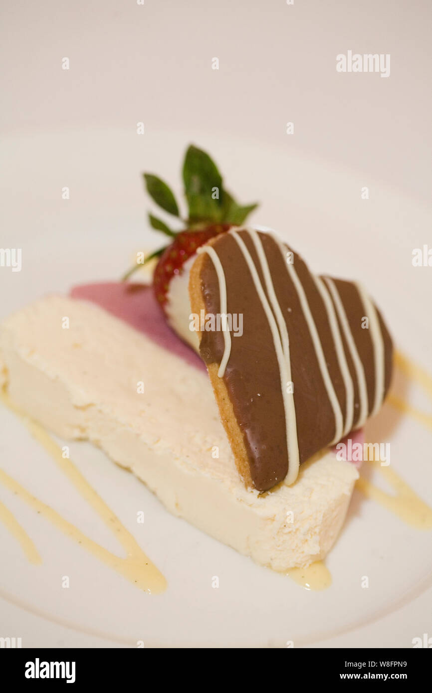 Waiter tray desserts hi-res stock photography and images - Alamy