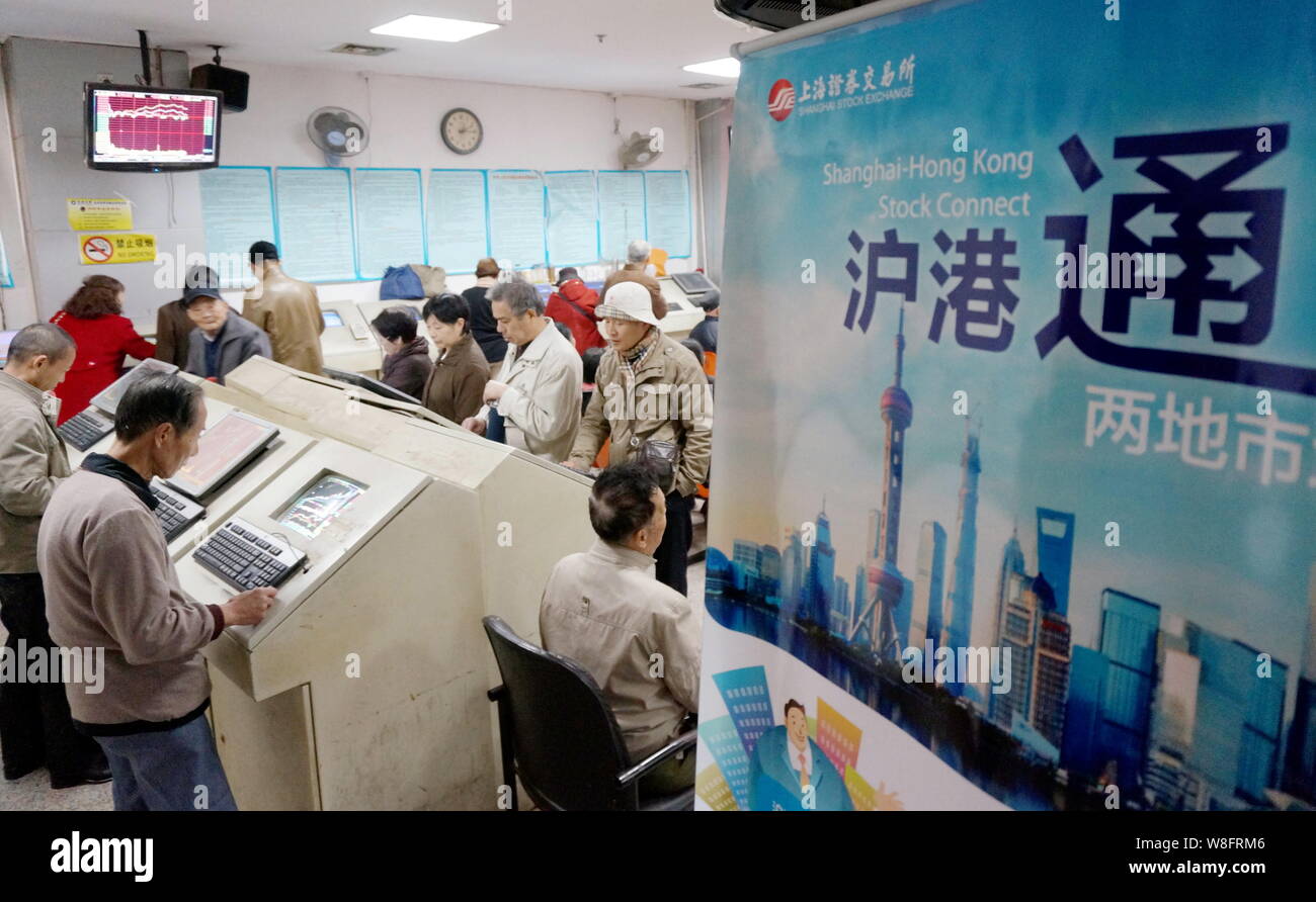 Stock Connection Shanghai hong kong stock connect hi-res stock photography and images ...