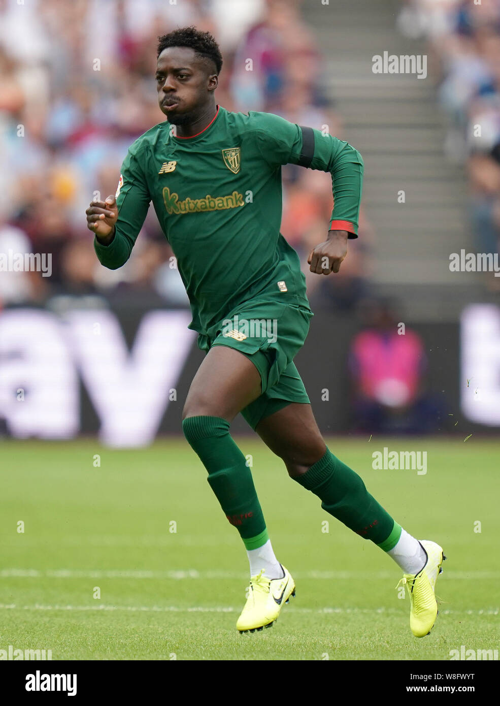 Valencia, Spain. 2nd Mar, 2022. Valencia's Gabriel Paulista vies with  Athletic Bilbao's Inaki Williams during the King Cup semifinal second leg  match between Valencia and Athletic Bilbao in Valencia, Spain, March 2, 2022.  Credit: Str/Xinhua/Alamy Live News