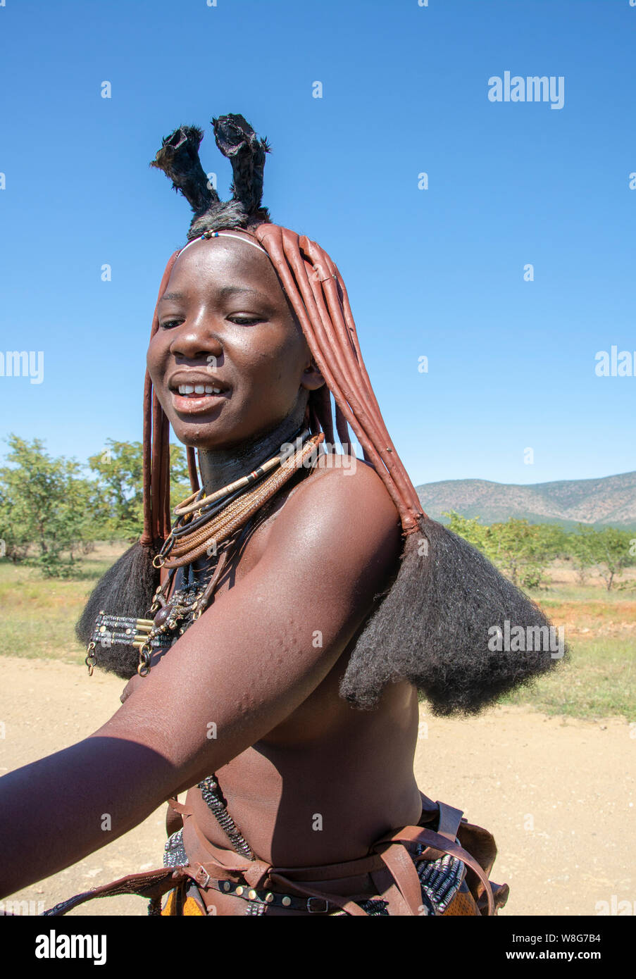 Himba woman beautiful hi-res stock photography and images - Alamy