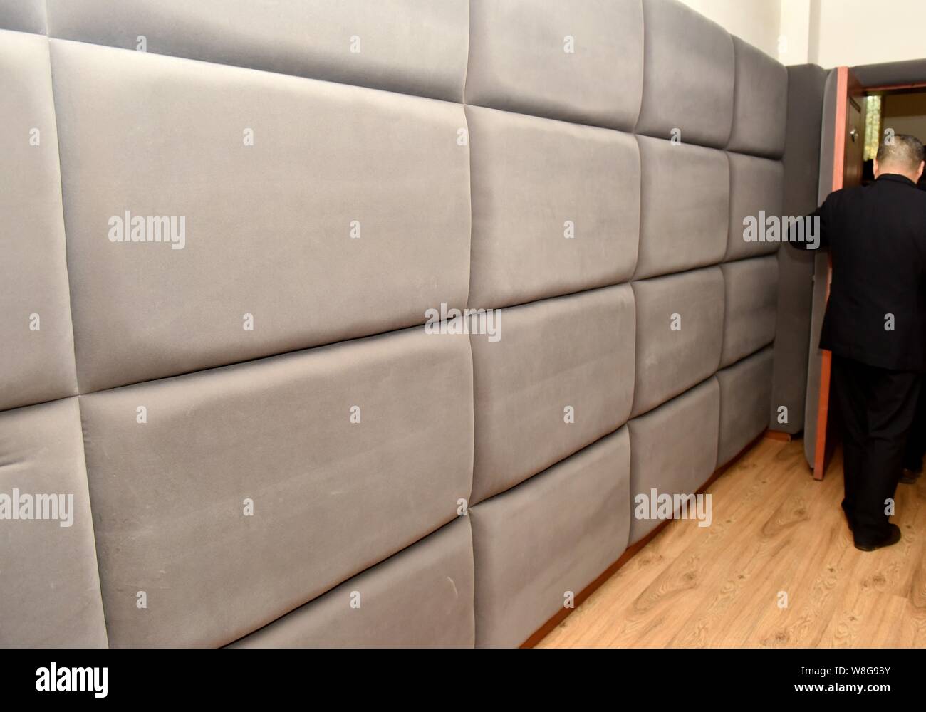 View of a padded meeting room at a holding center for corrupt officials in Ziyang city, southwest China's Sichuan province, 10 December 2015.   Padded Stock Photo