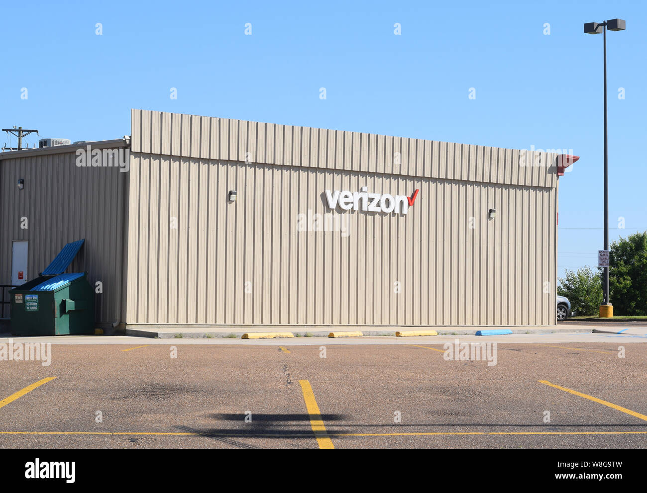 Verizon store hires stock photography and images Alamy