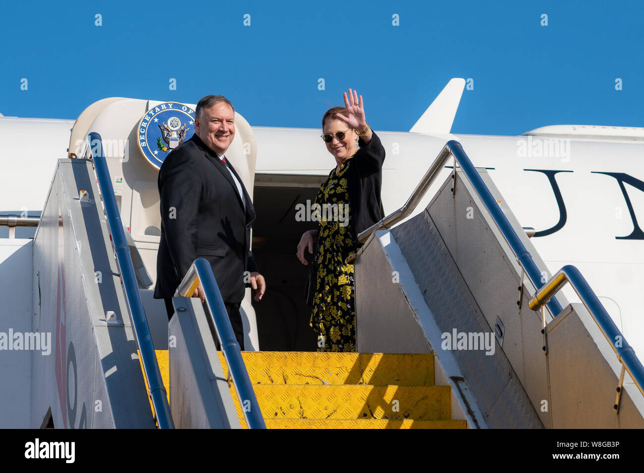 U.S. Secretary of State Mike Pompeo and Mrs. Susan Pompeo depart Sydney, Australia, on August 5, 2019. Stock Photo