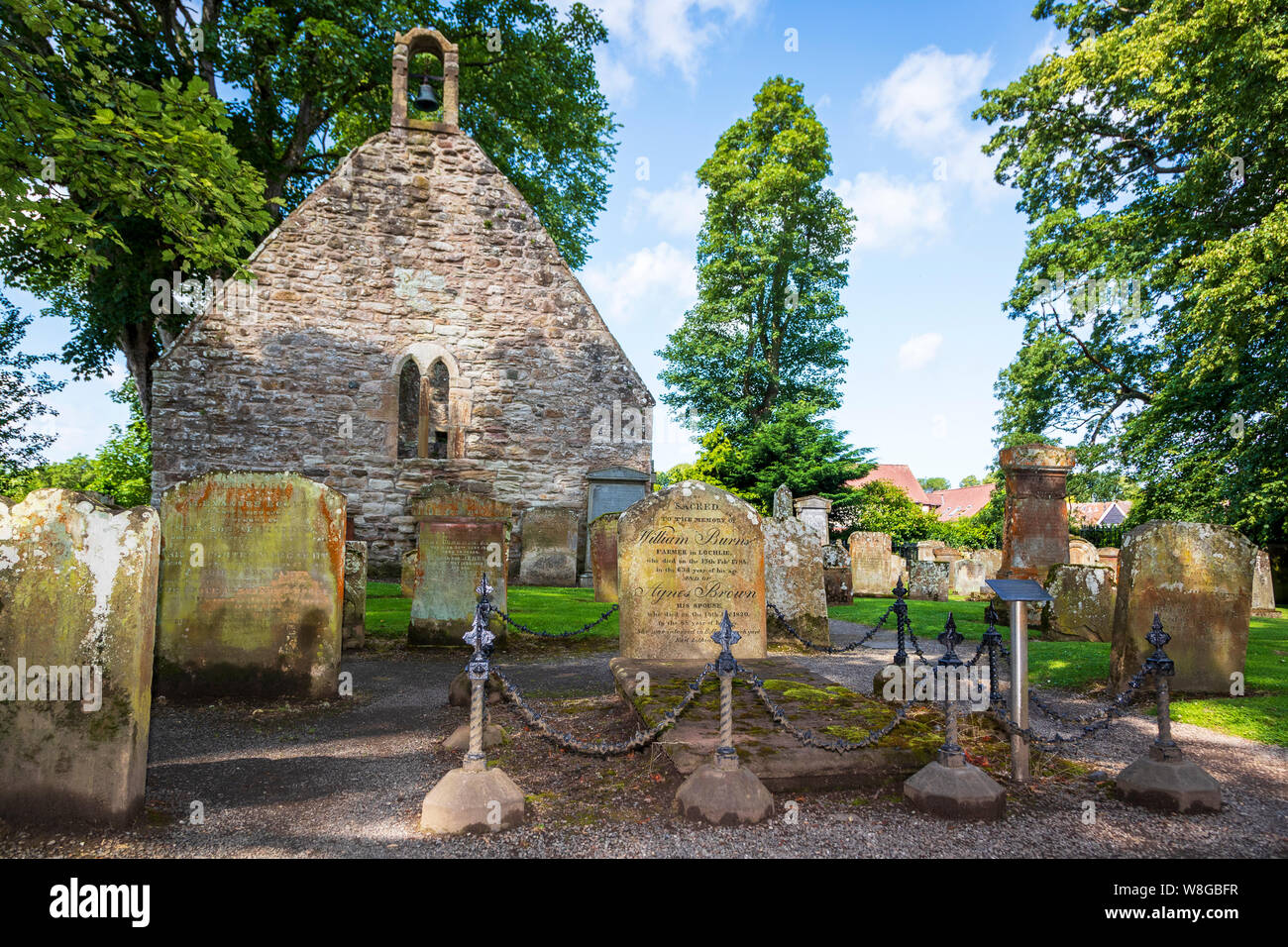 Alloway Kirk and graveyard with the grave stone of William Burns and ...