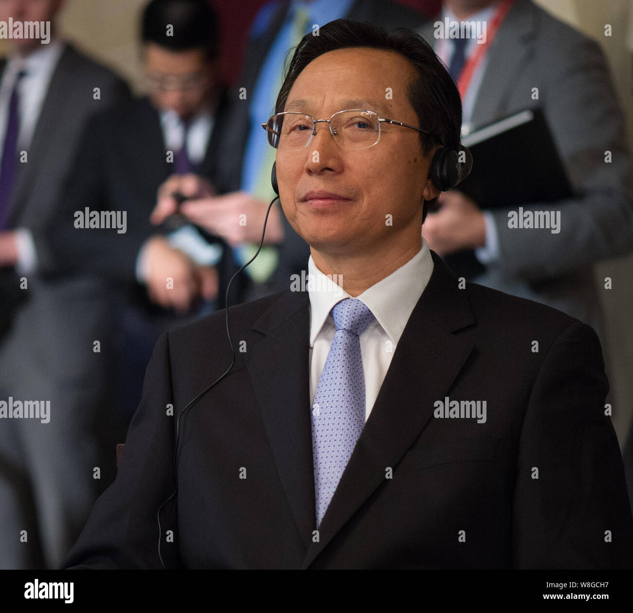 Han Changfu Listening To Translator Hi res Stock Photography And Images han-changfu-listening-to-translator-hi-res-stock-photography-and-images
