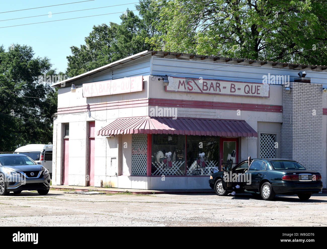 MS Bar-B-Que Barbecue Restaurant in Canton Mississippi, a small town in ...