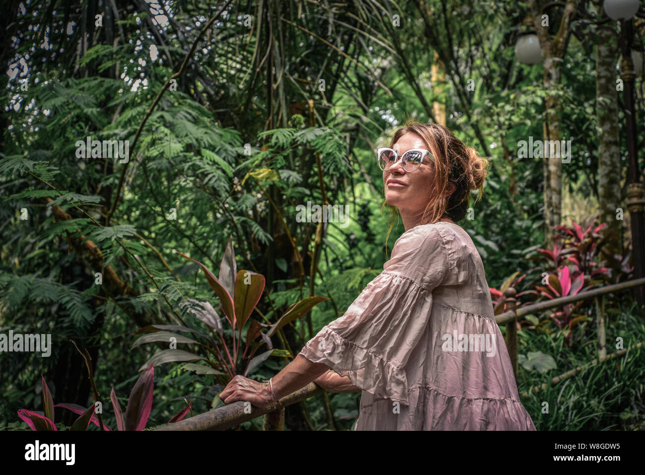 Beautiful woman bali hi-res stock photography and images - Alamy