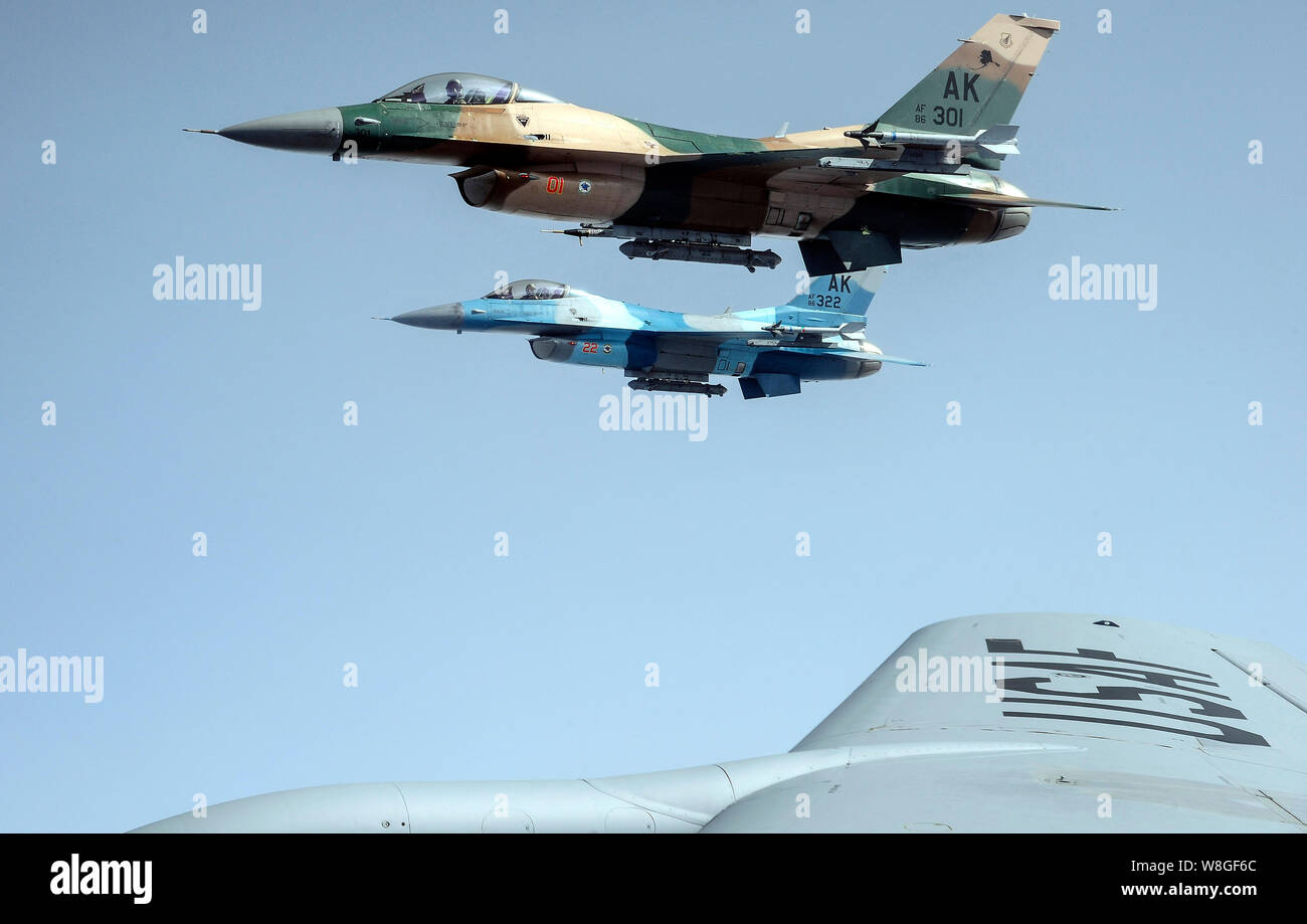 F 16 aggressor hi-res stock photography and images - Alamy