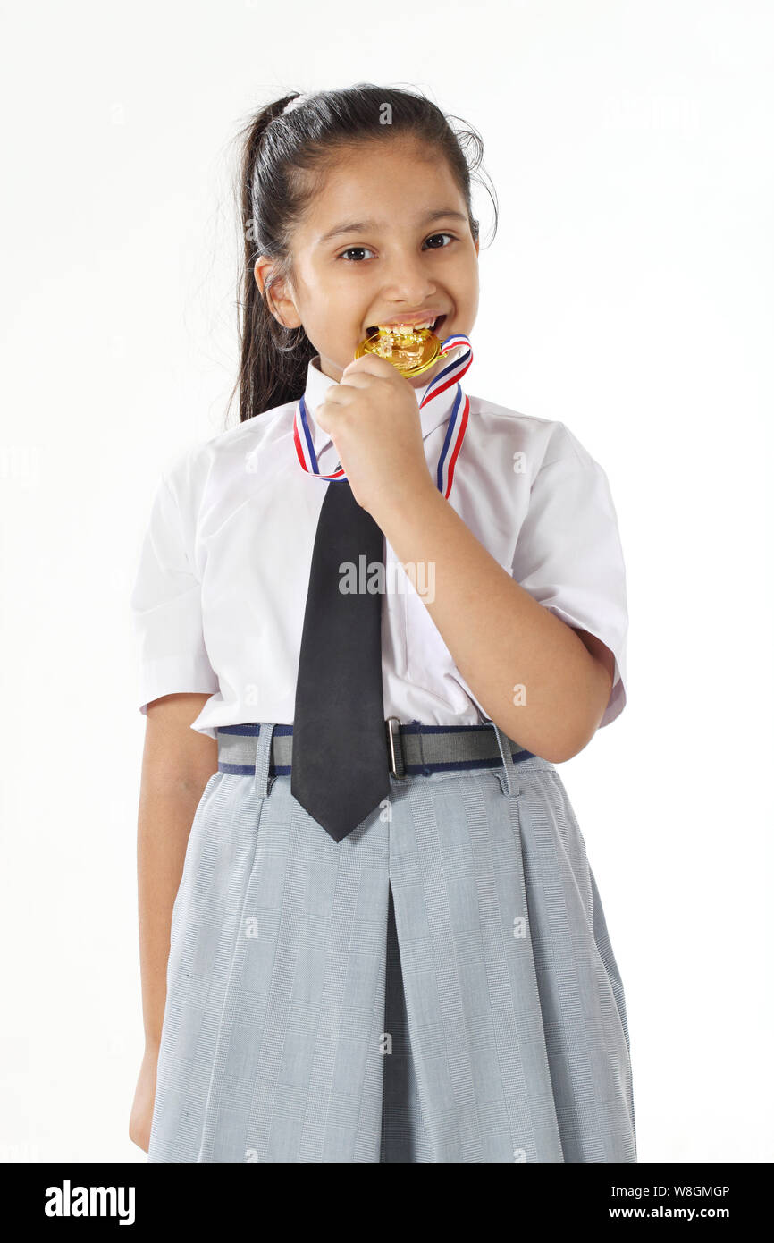 Indian girl gold medal hi-res stock photography and images - Alamy