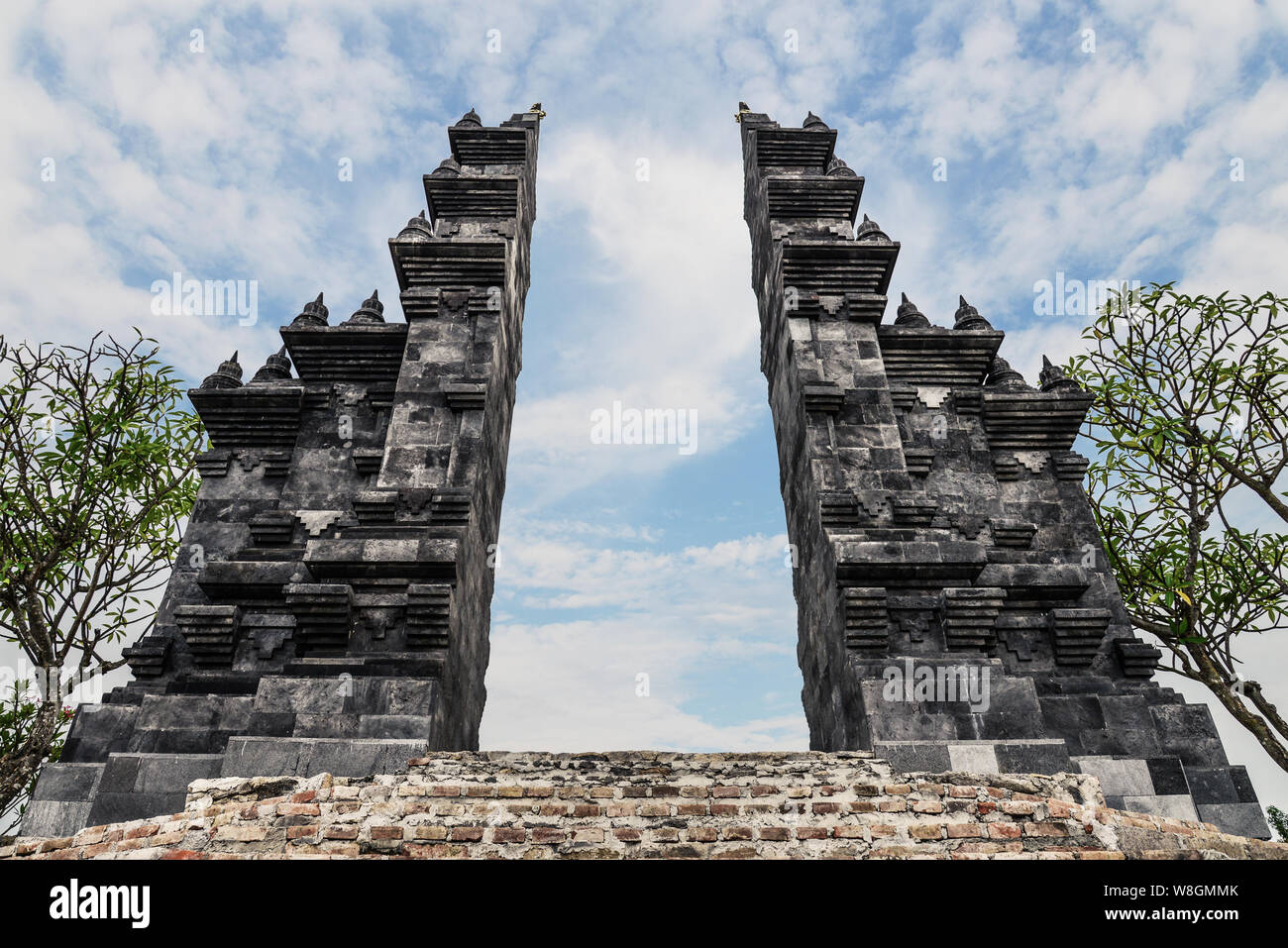 Balinese Hindu gates in Budhist temple Brahma Vihara-Arama Banjar in ...