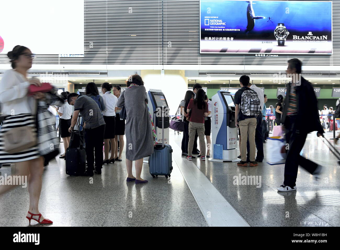 china eastern airlines hand luggage