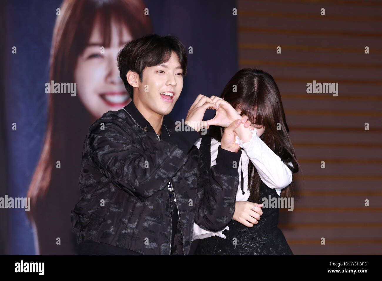Singer And Actress Bang Minah Right Better Known As Simply Minah Of South Korean Girl Group Girl S Day South Korean Singer And Actor Lee Min Hyuk Stock Photo Alamy Singer And Actress Bang Minah Right Better Known As Simply Minah Of South Korean Girl Group Girl S Day South Korean Singer And Actor Lee Min Hyuk Stock Photo Alamy