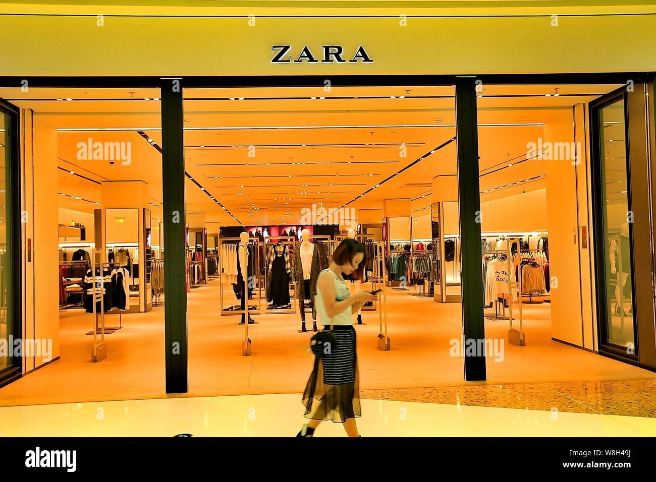 zara in south city mall