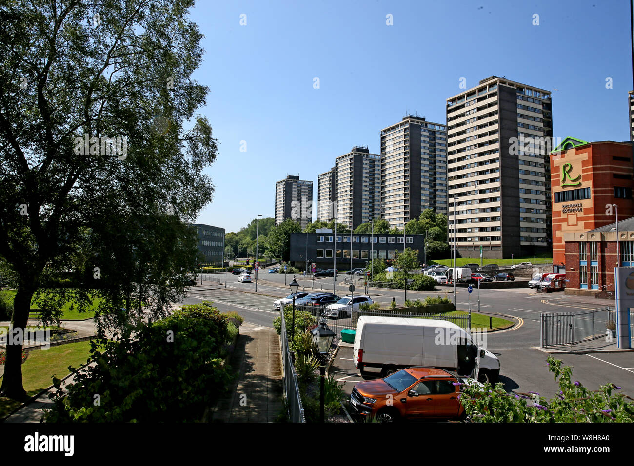 High rise flats rochdale hires stock photography and images Alamy