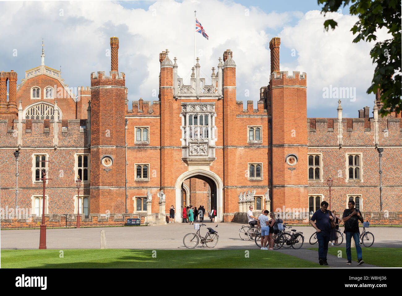 The West Front and Main Entrance to Hampton Court Palace, Richmond upon Thames, London, England, UK. Stock Photo