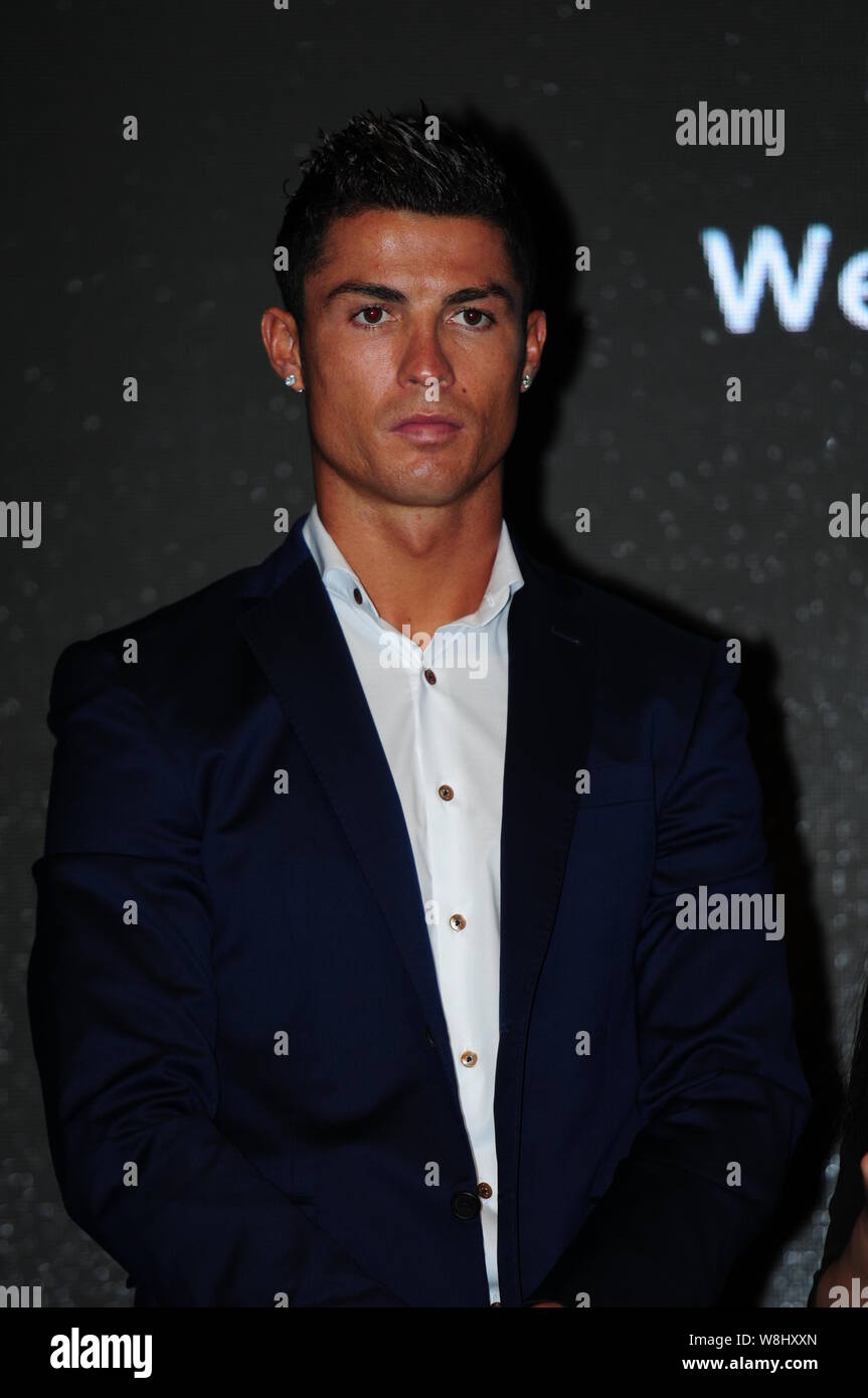 Portuguese football superstar Cristiano Ronaldo poses during a promotional  event for MTG Training Gear Sixpad fitness equipment in Shanghai, China, 9  Stock Photo - Alamy