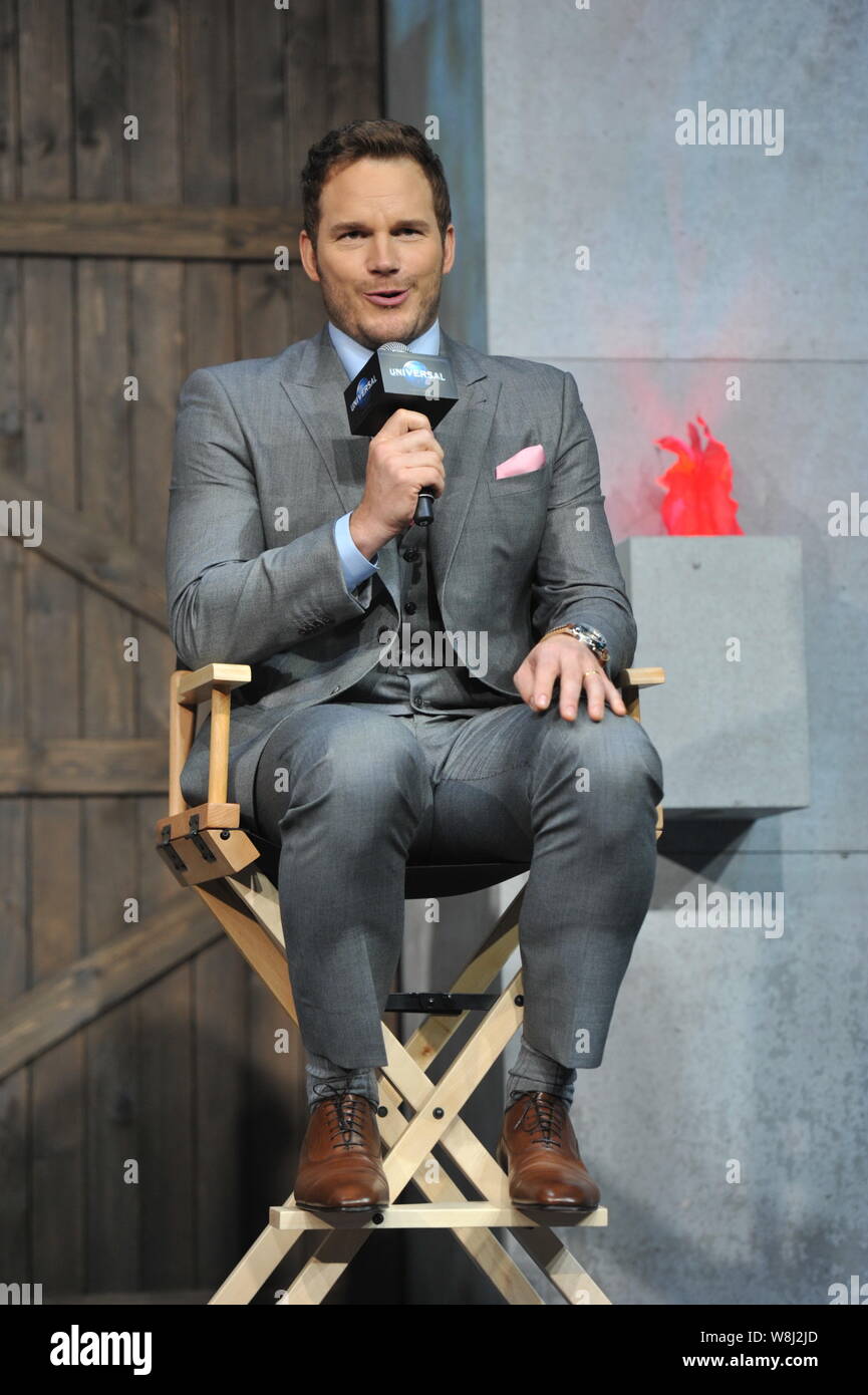American actor Chris Pratt speaks during a press conference for his movie 'Jurassic World' in Beijing, China, 26 May 2015. Stock Photo