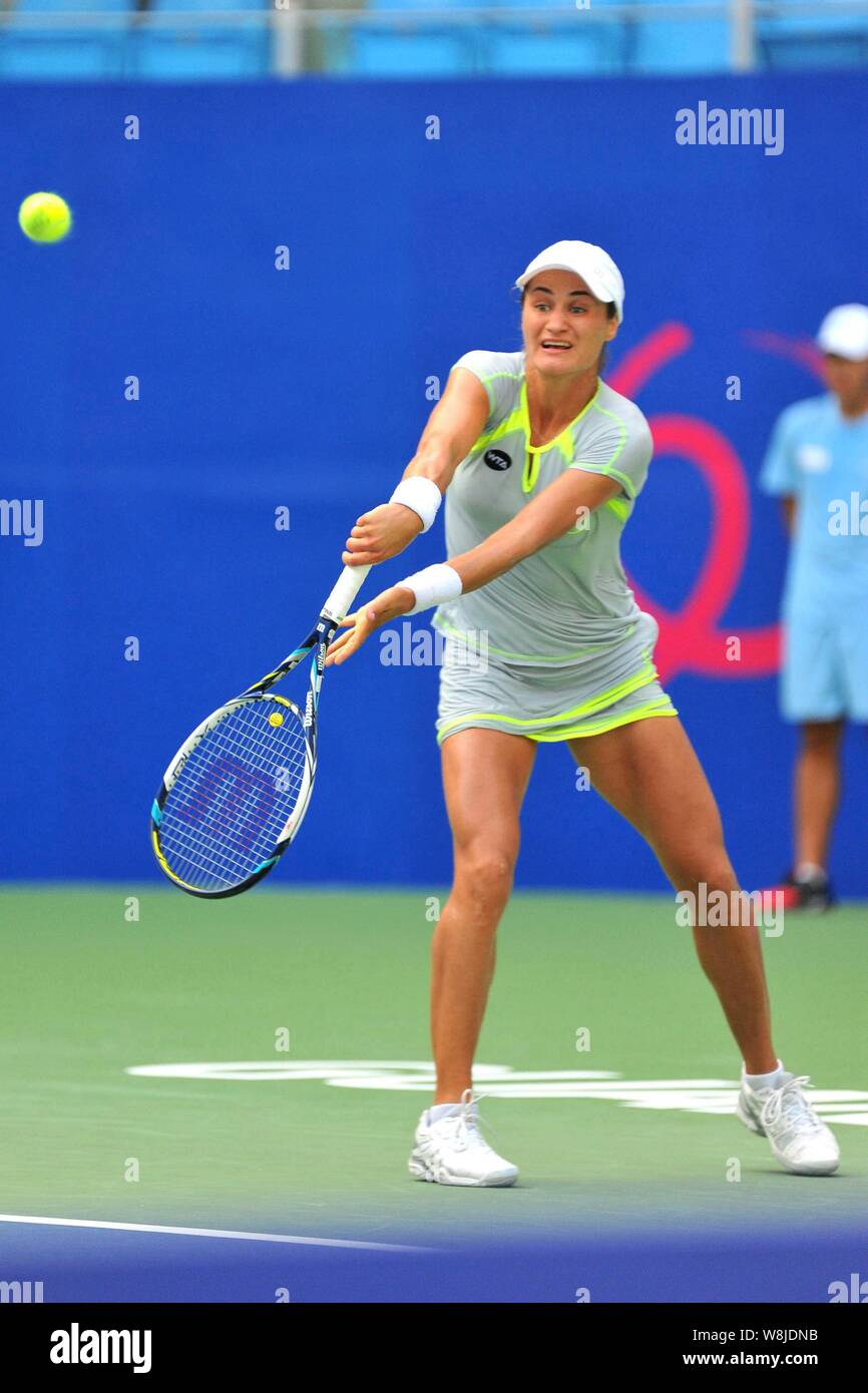 Monica Niculescu of Romania returns a shot to Yanina Wickmayer of Belgium  in their quarterfinal match of the women's singles during the 2015 WTA  Guang Stock Photo - Alamy