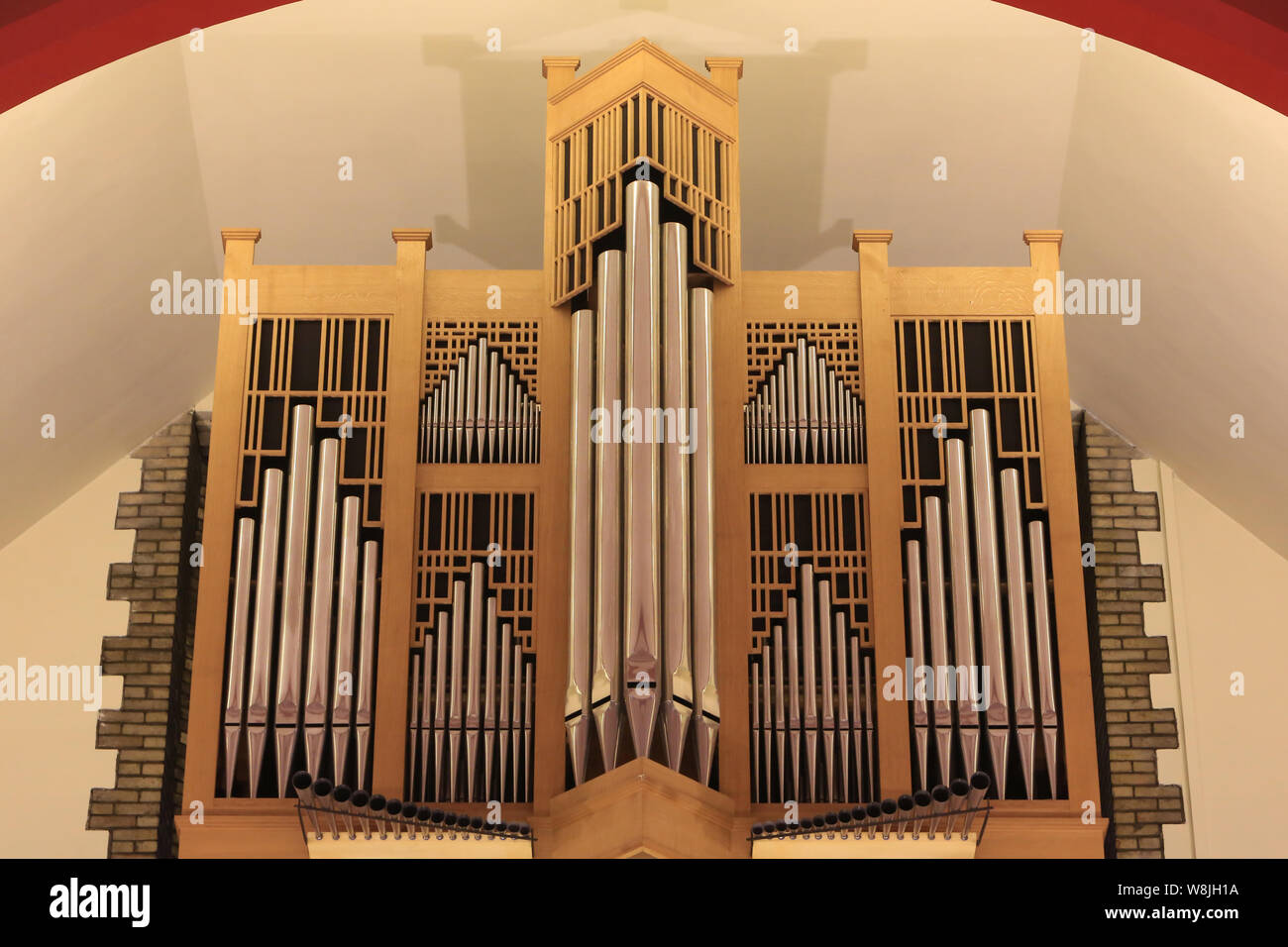 Orgue Eglise Notre Dame De Lourdes Chaville Organ Church Of Our Lady Of Lourdes Chaville Stock Photo Alamy Orgue Eglise Notre Dame De Lourdes Chaville Organ Church Of Our Lady Of Lourdes Chaville Stock Photo Alamy