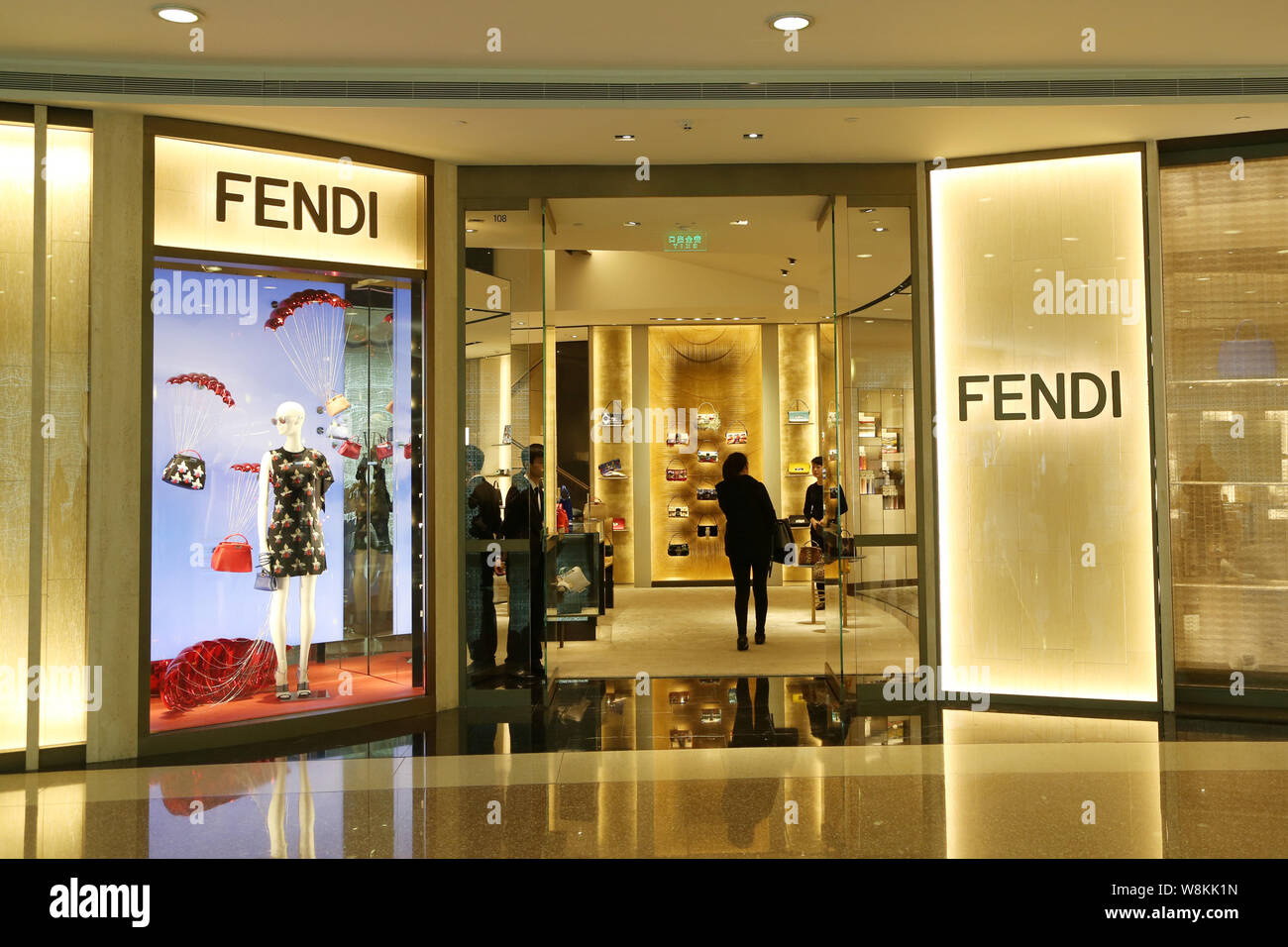 fendi factory outlet italy