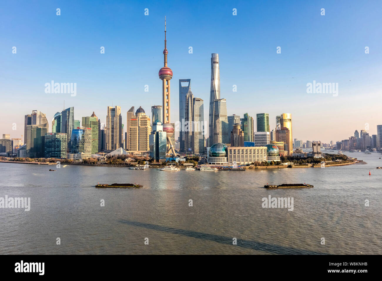 --FILE--Skyline of Huangpu River and the Lujiazui Financial District ...