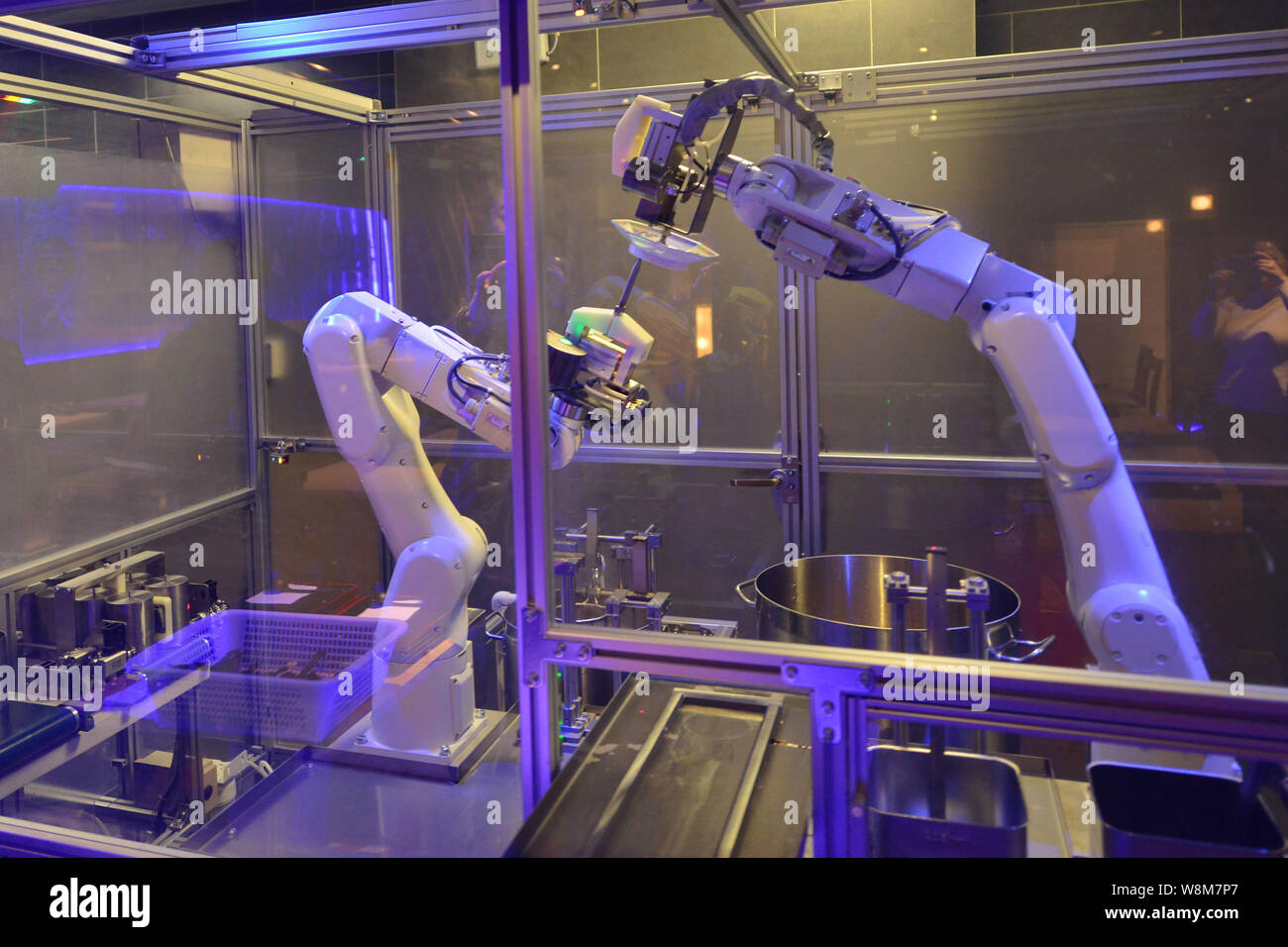 Ramen 11 High Resolution Stock Photography and Images Alamy