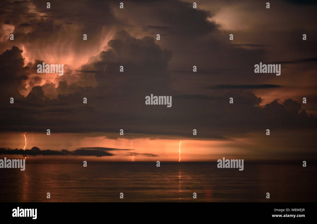 Brilliant Sunshine High Resolution Stock Photography and Images - Alamy