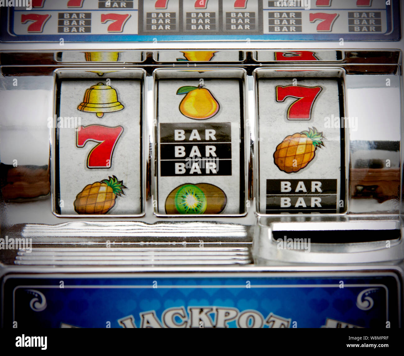 Vintage jackpot slot machine hi-res stock photography and images - Alamy