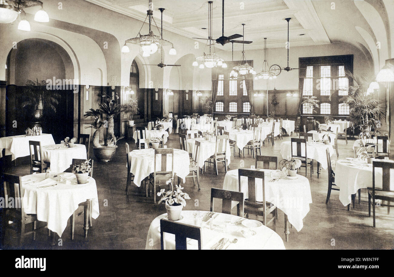 1910s Japan Dining Room At Western Style Hotel In Kobe Dining Room Of The Kobe Oriental Hotel In Kobe Hyogo Prefecture It Was Founded By Frenchman Louis Begeux In