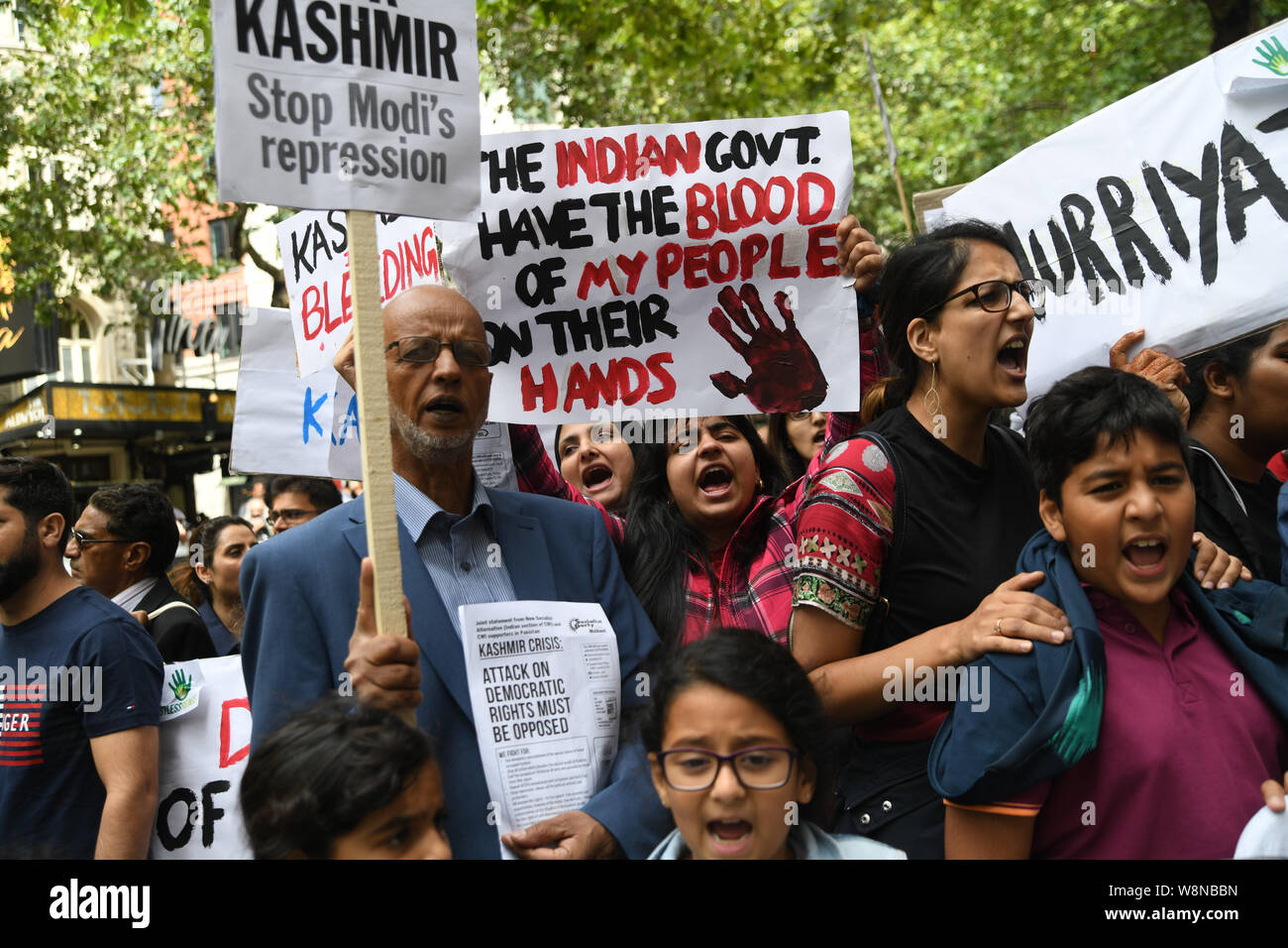 London, UK. 10th Aug, 2019. Hundreds Kashmiris protest India terrorists and Indian army occupation revoke article 370 and 35A. The same language Israel apartheid in Palestine outside India Embassy London, The entire world suffering, chaos and bloodshed is the creation of the west Pro-Demon-cracy, human rights and Freedom on the expenses of nonwhite people and nation on 20 August 2019, UK. Credit: Picture Capital/Alamy Live News Stock Photo