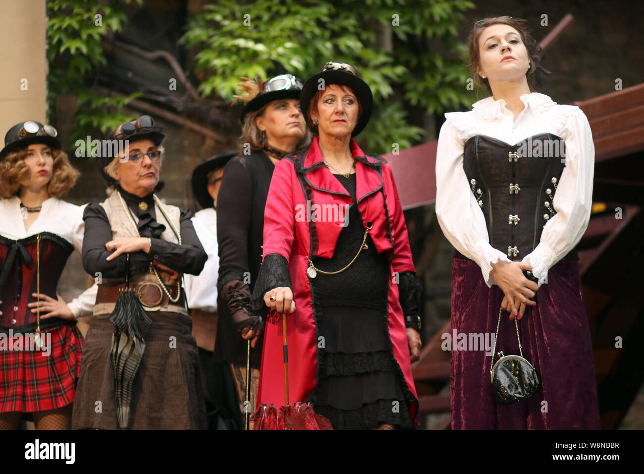 Wernigerode, Germany. 02nd Aug, 2019. Performers rehearse for the opera performance 'Romeo and Juliet' in the courtyard of Wernigerode Castle. The play will premiere on 09 August. Bellini's opera premiered in Venice in 1830, the first performance outside Italy took place a year later in Dresden. During the festival at Schloss Wernigerode, there are also plans for changing concerts, a final concert and a children's and family programme until 1 September. Credit: Matthias Bein/dpa-Zentralbild/ZB/dpa/Alamy Live News Stock Photo