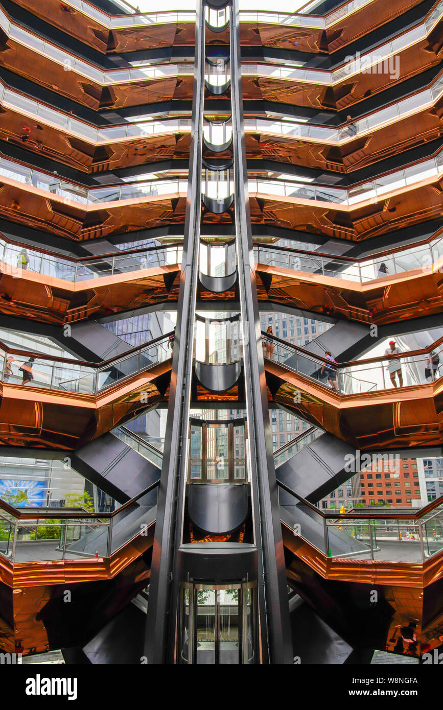 The Vessel structure), the construction in center of