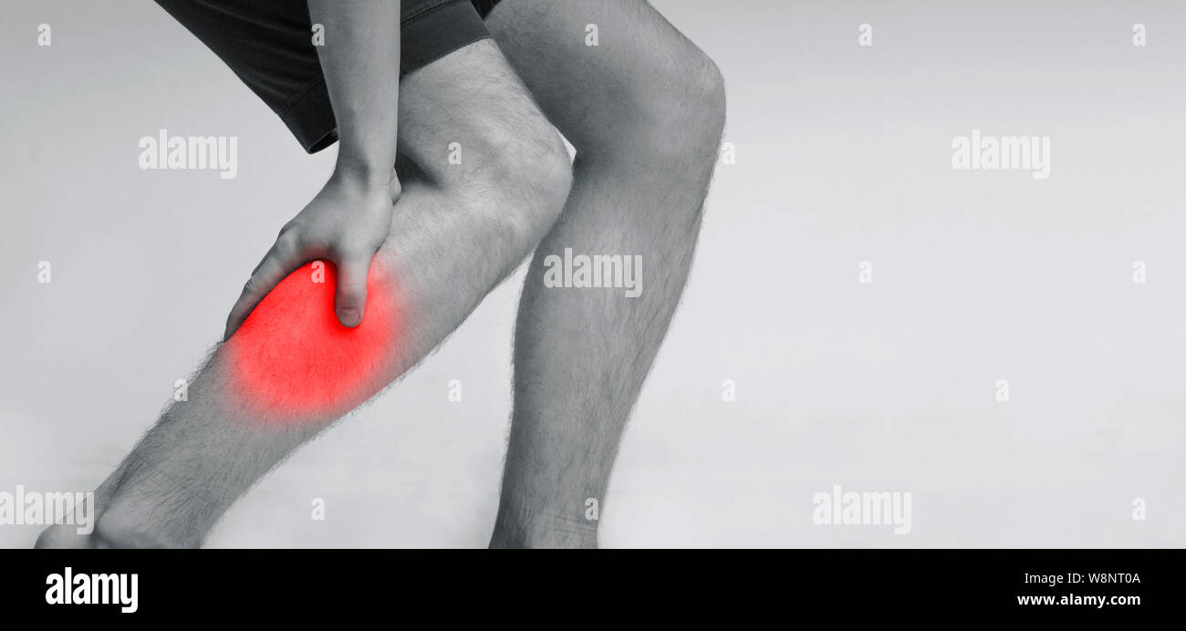 Calf cramp hires stock photography and images Alamy