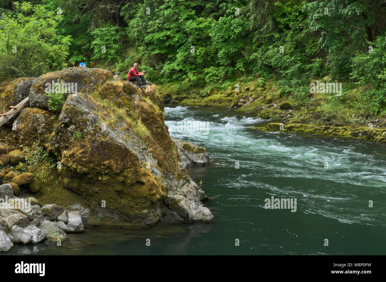 North umpqua river hires stock photography and images Alamy
