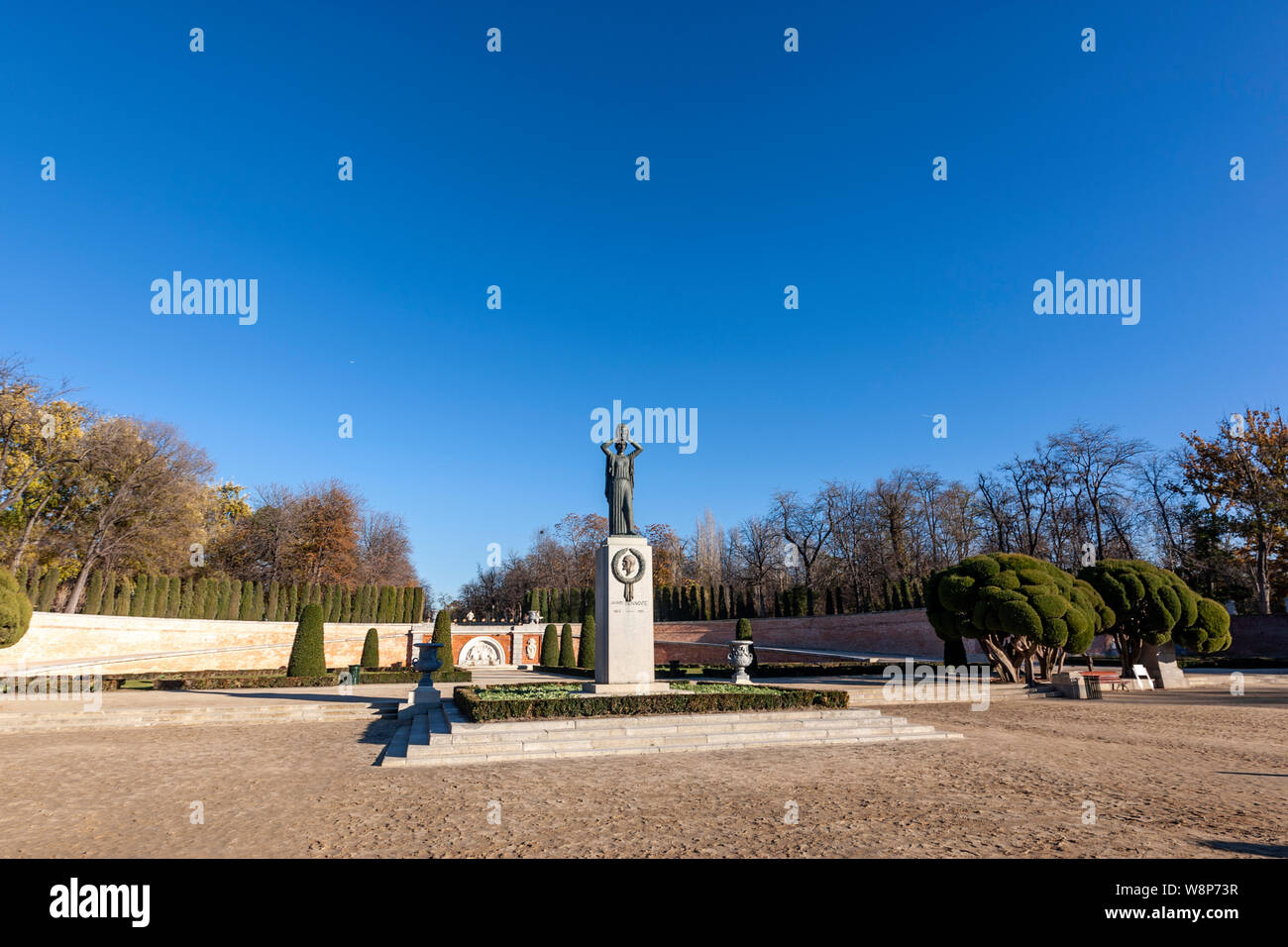 Jacinto Benavente monument by Victorio Macho, Parque del Buen Retiro, Madrid, Spain Stock Photo