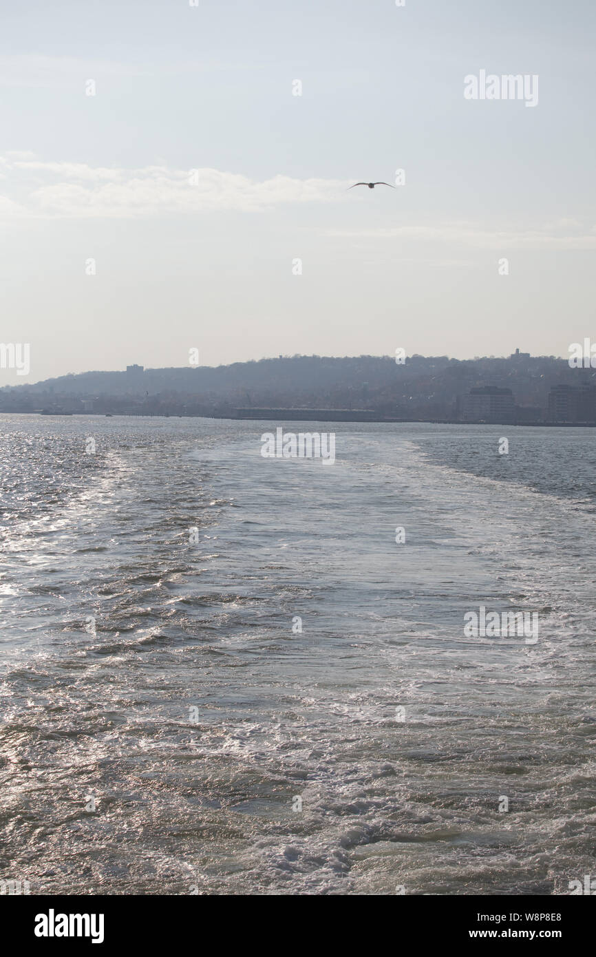 Nyc boat photography hi-res stock photography and images - Alamy