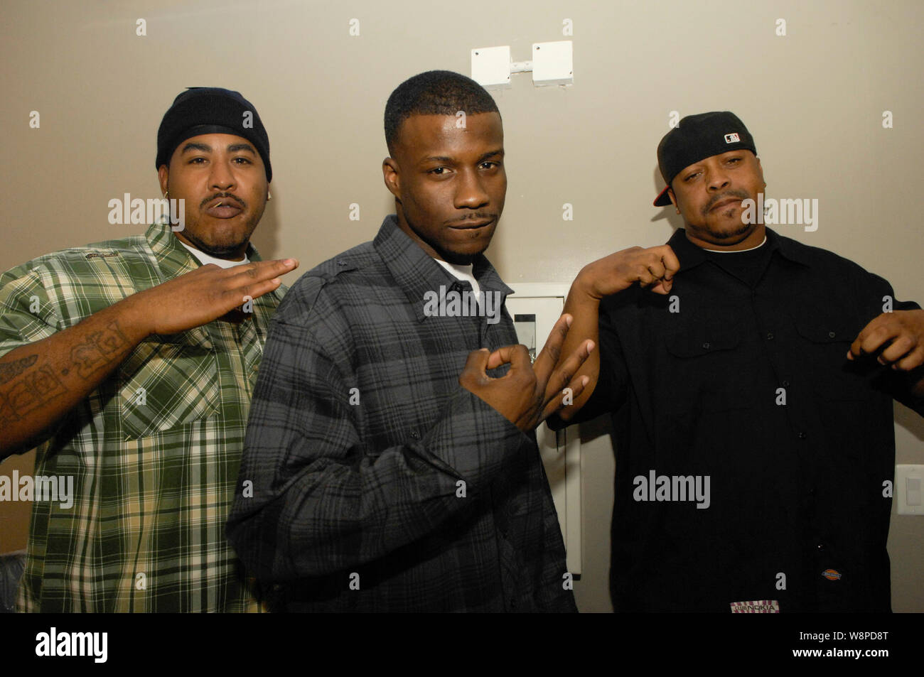 Backstage scenes rock hi-res stock photography and images - Alamy