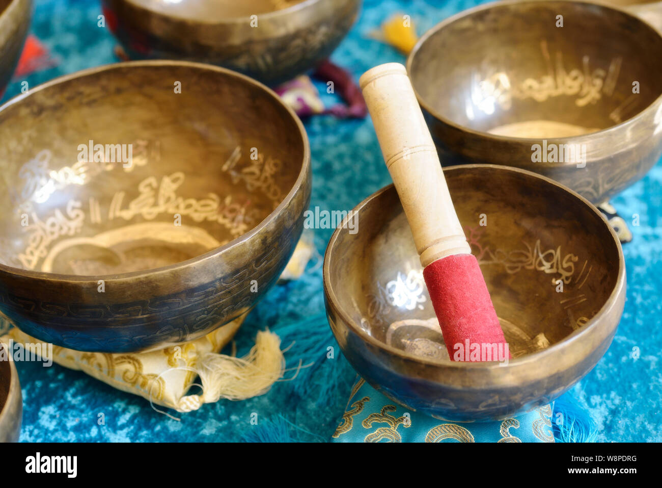 Tibetan Singing Bowls Hi-res Stock Photography And Images - Alamy