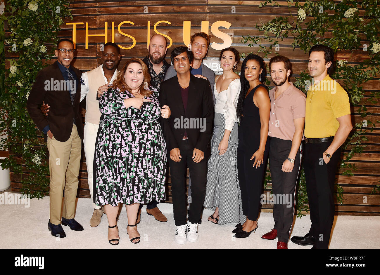 WEST HOLLYWOOD, CA - AUGUST 10: (L-R) Ron Cephas Jones, Sterling K. Brown, Chrissy Metz, Chris Sullivan, Justin Hartley, Mandy Moore, Susan Kelechi Watson, Michael Angarano and Milo Ventimiglia  attend NBC's 'This Is Us' Pancakes with the Pearsons at 1 Hotel West Hollywood on August 10, 2019 in West Hollywood, California. Stock Photo