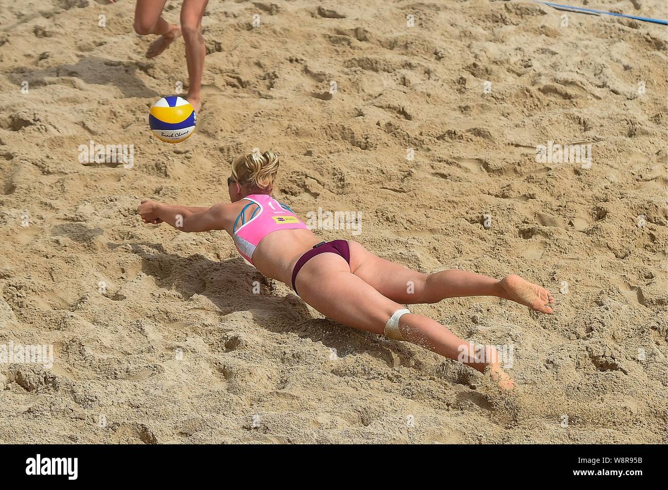 Vaduz, Liechtenstein. 10th Aug, 2019. FIVB BEACH VOLLEYBALL WORLD TOUR:  Vista general del campo central del torneio FIVB Beach Volleyball World  Tour Star 1, en Vaduz, Liechtenstein. (Foto: Bruno de Carvalho/Cordon Press)