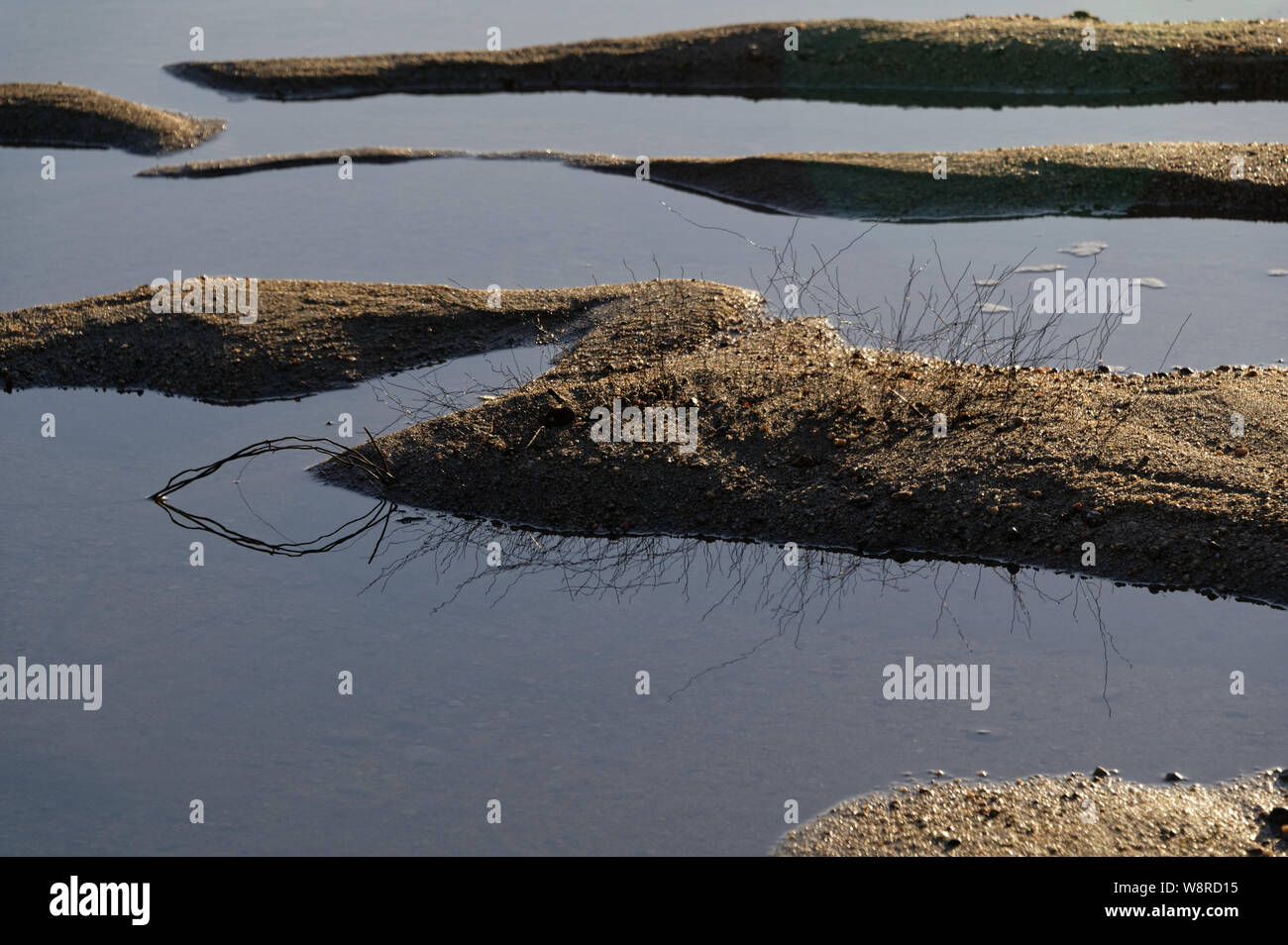 Sand banks in estuary hi-res stock photography and images - Alamy