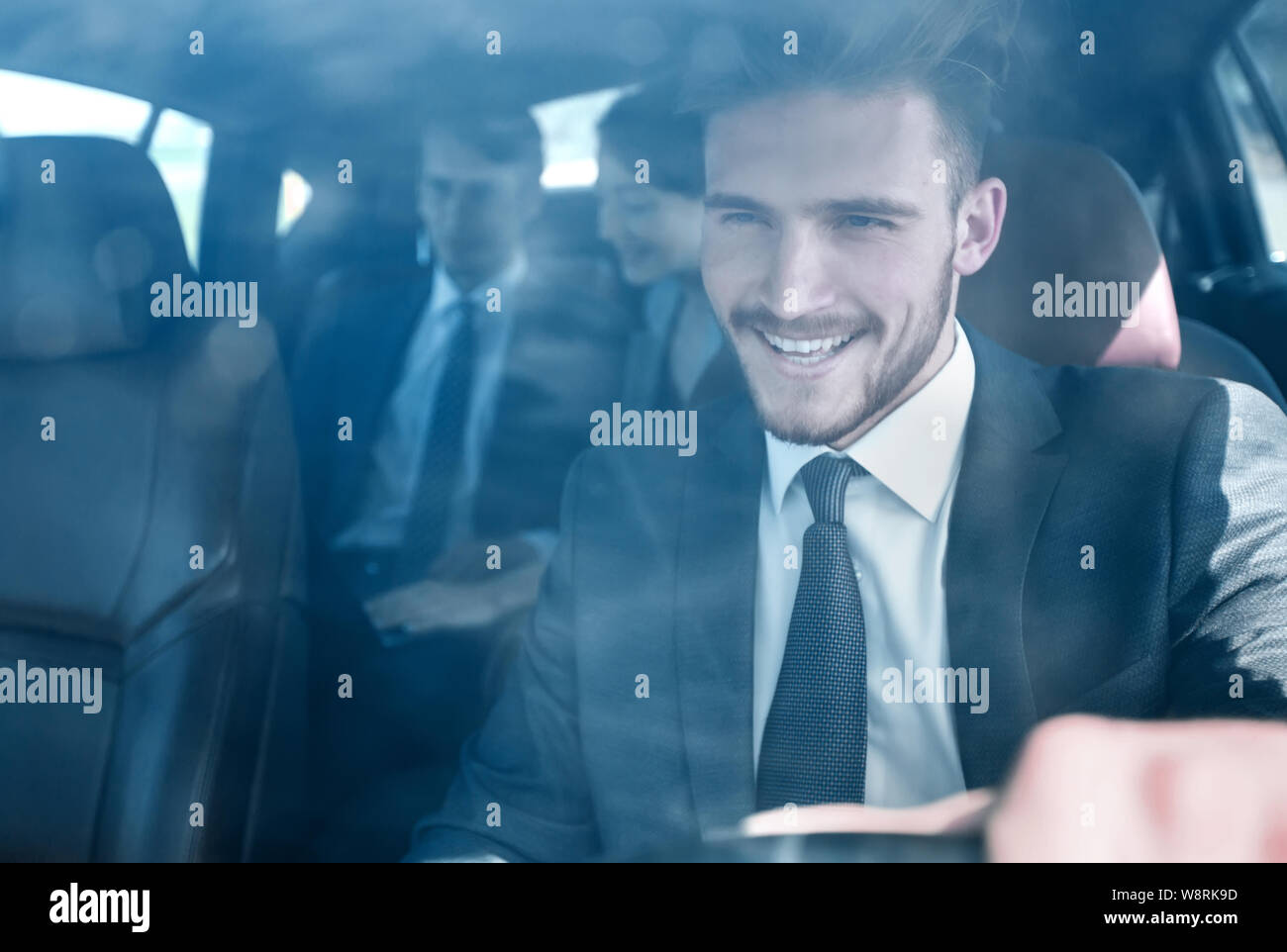 Man in suit close up commuter hi-res stock photography and images - Alamy