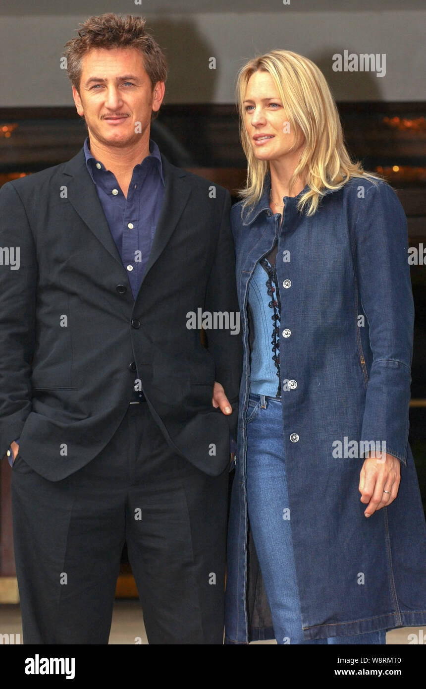 Actor sean penn with his wife robin wright penn hires stock