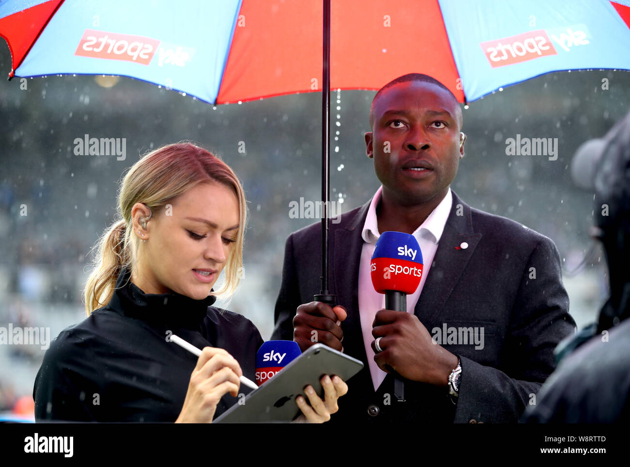 Sky Sports Pundits Laura Woods And Shola Ameobi Prior To The Premier sky-sports-pundits-laura-woods-and-shola-ameobi-prior-to-the-premier