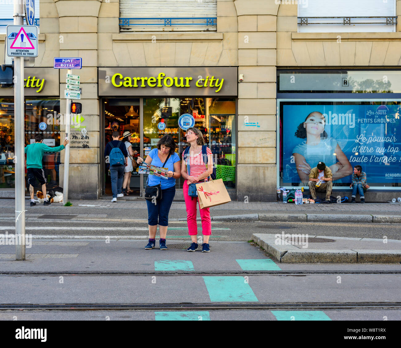 2 women shopping, Strasbourg, Carrefour city food supermarket shop, Neustadt district, Alsace, France, Europe, Stock Photo