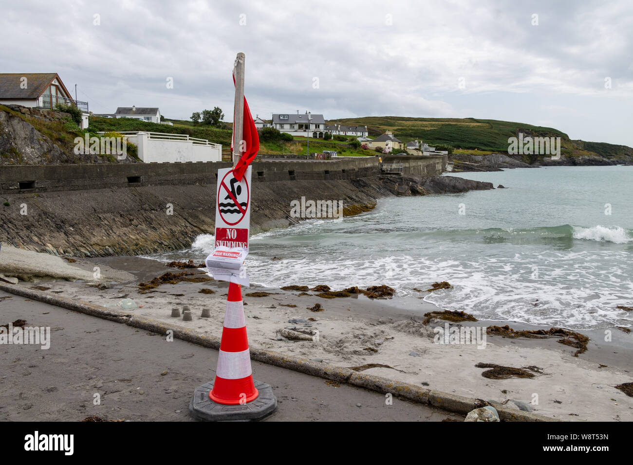 Tragumna, West Cork, Ireland. 10th August 2019. Tragumna Beach a popular holiday beach along with 5 other beaches in County Cork had “No Swim” signs erected over the weekend. The recent heavy rain has been blamed for the notices warning of the possible risk of high bacteria levels. The waters will be retested on Monday 12th August and results made public on 14th August. Credit aphperspective/ Alamy Live News Stock Photo