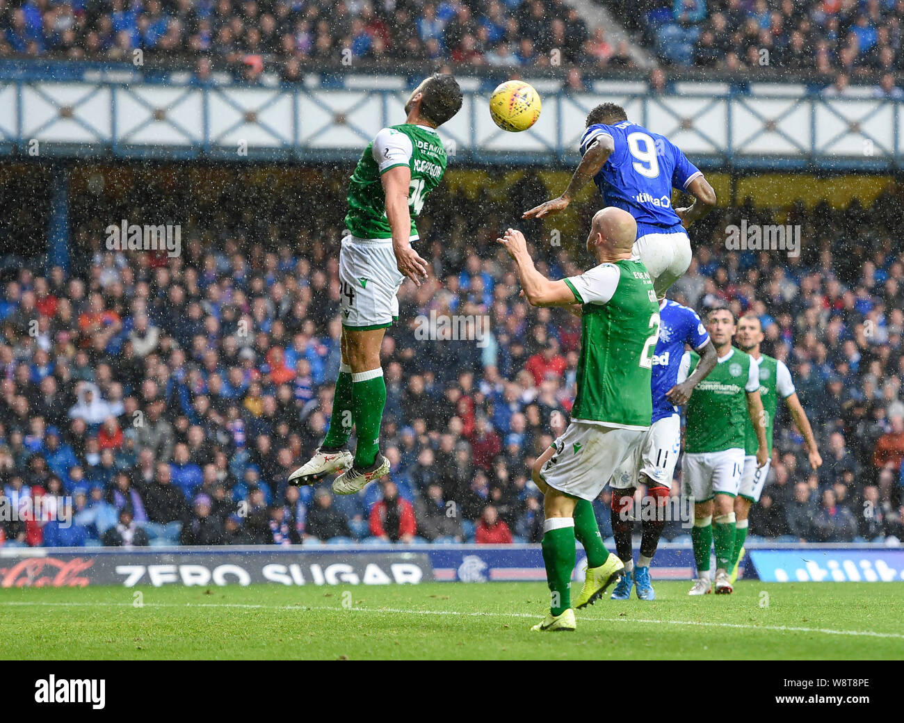 Rangers Jermain Defoe scores his sides third goal during the Ladbrokes ...