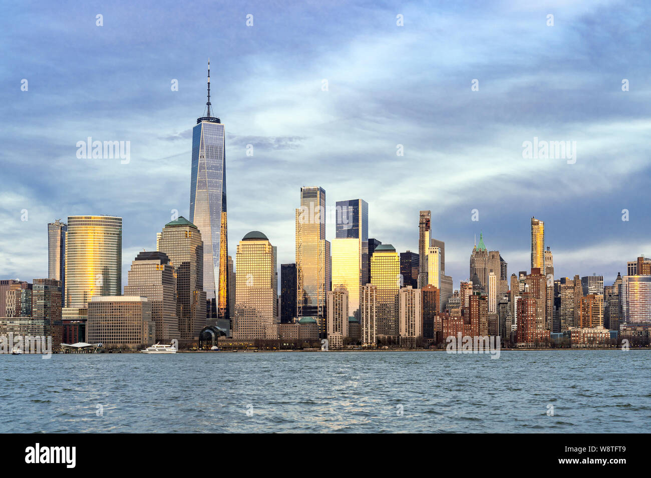 New York city Manhattan skyline cityscape at sunset from New Jersey ...