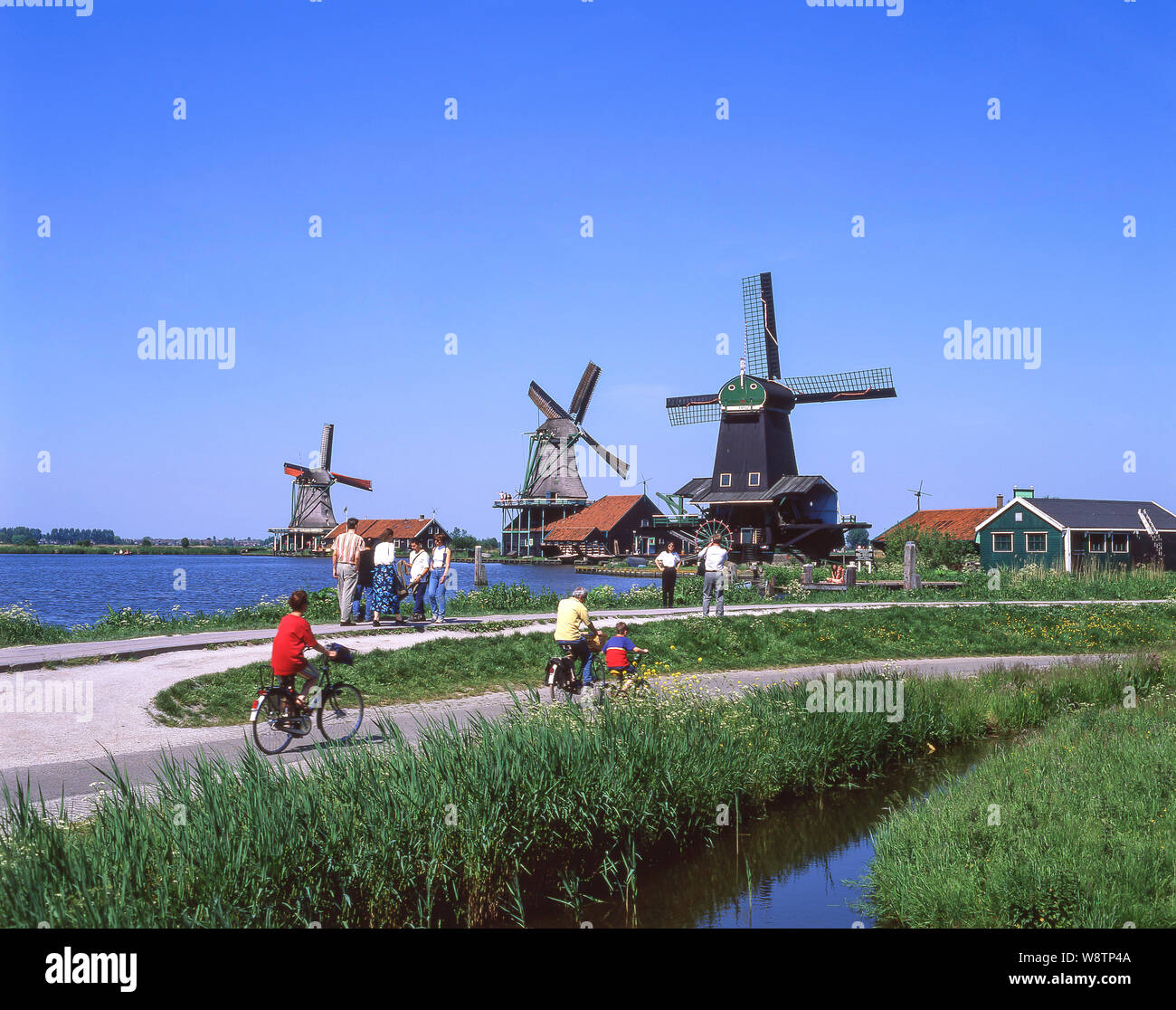 Zaanse schans cycling hi-res stock photography and images - Alamy