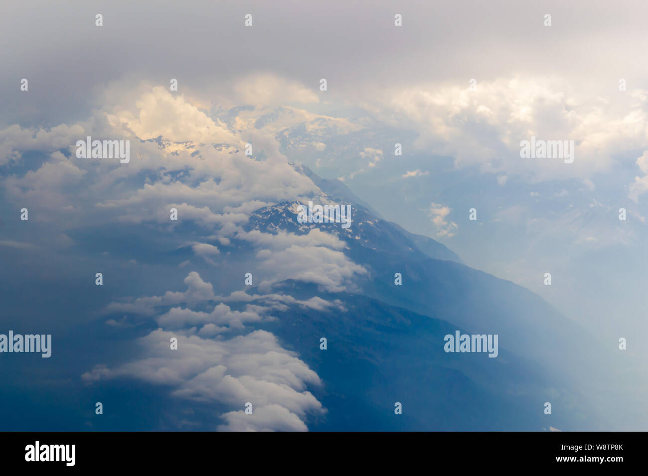 Alps aerial map hi-res stock photography and images - Alamy